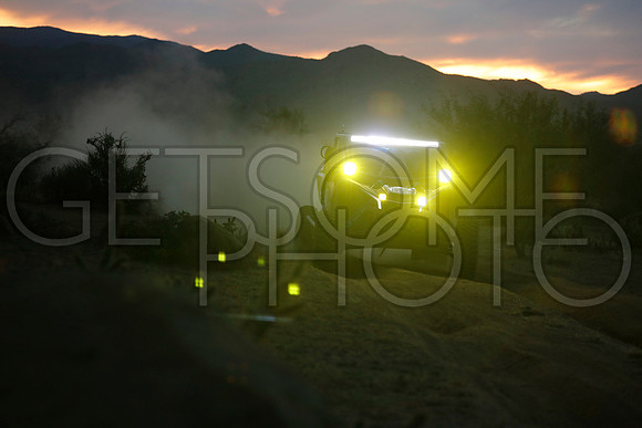 1851_18B1K_getsomephoto_236424
