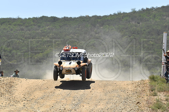 1_050422_MX1K_GETSOMEphoto_041095