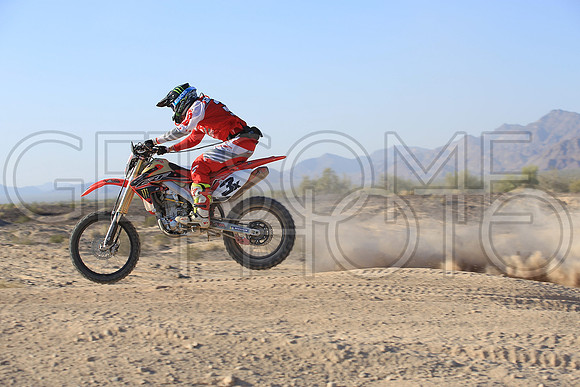 3x_17SF250_GETSOMEphoto_94289