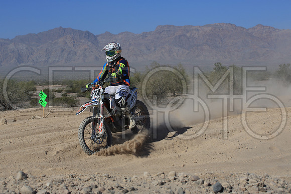 217x_17SF250_GETSOMEphoto_94470