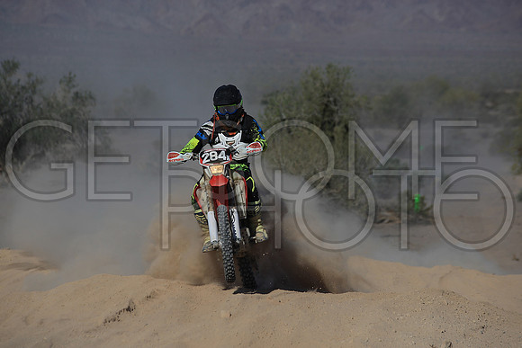 284x_17SF250_GETSOMEphoto_94434