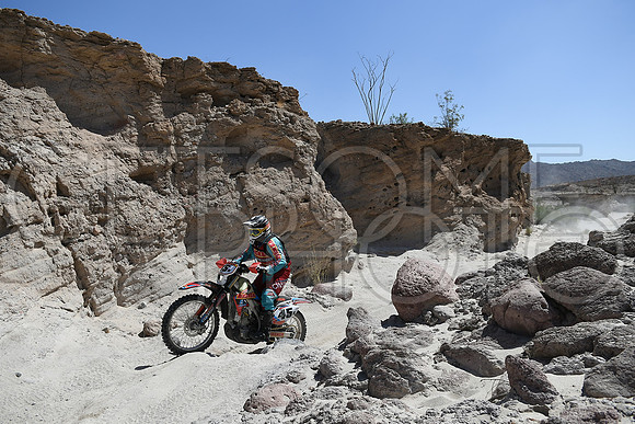 45x_17SF250_GETSOMEphoto_94485