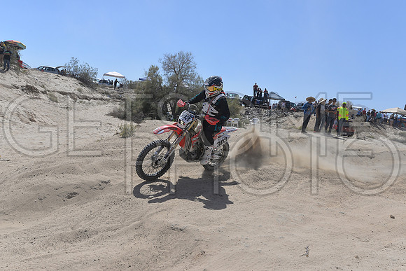 303x_17SF250_GETSOMEphoto_94724