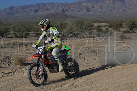 333x_17SF250_GETSOMEphoto_94321