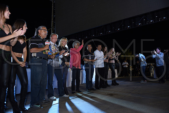 Awards_17B1000_getsomephoto_128940
