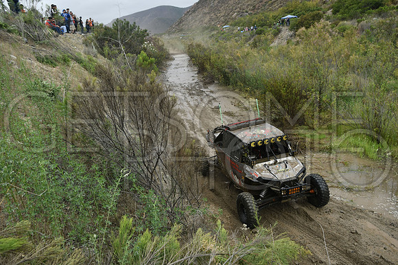 1958_010619_19B500_GetSomePhoto_052445