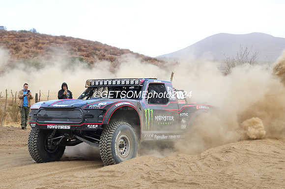 10_111524_BAJA1000_GETSOMEPHOTO_0071731