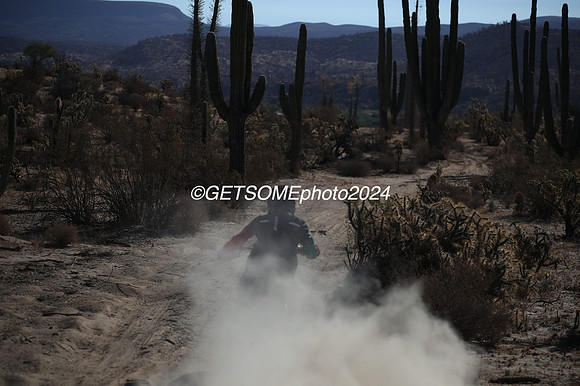 13x_111624_getsomephoto_129174