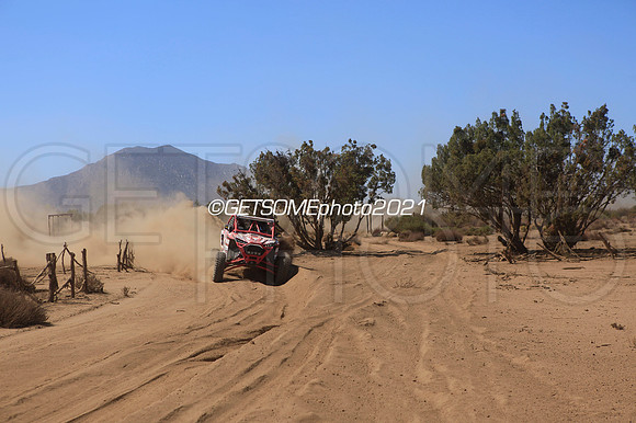 1808_091821_21B400_GETSOMEphoto_029590