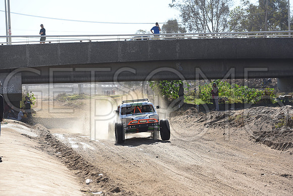 bc2_17B1000_getsomephoto_203915