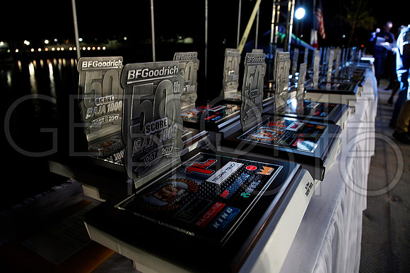 Awards_17B1000_getsomephoto_128886