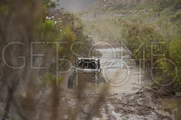 1969_010619_19B500_GetSomePhoto_052390