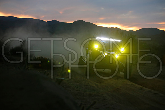 1851_18B1K_getsomephoto_236426