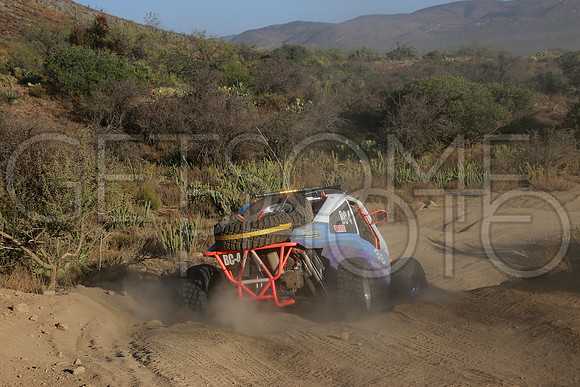 bc4_17B1000_getsomephoto_203776