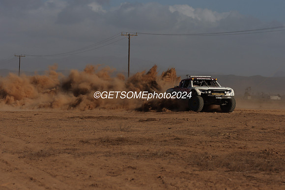 9_111524_BAJA1000_GETSOMEPHOTO_0067961