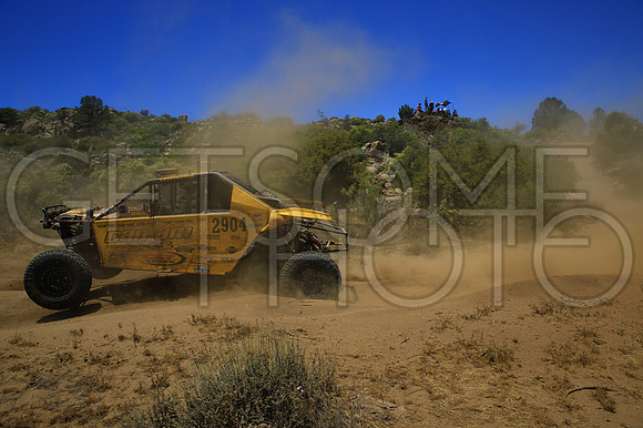 2904_010619_19B500_GetSomePhoto_051953