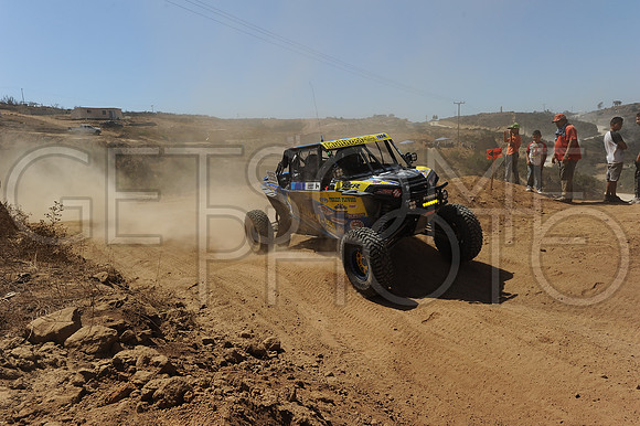 1956_010619_19B400_GetSomePhoto_064524