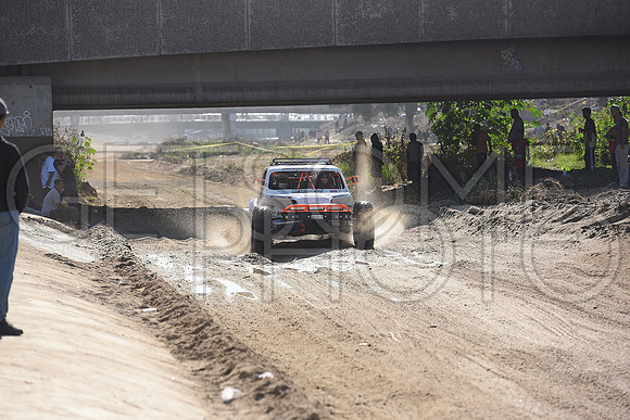 bc4_17B1000_getsomephoto_203936