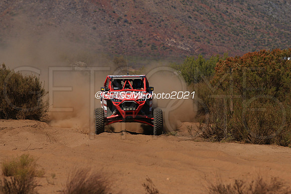 1808_091821_21B400_GETSOMEphoto_030144