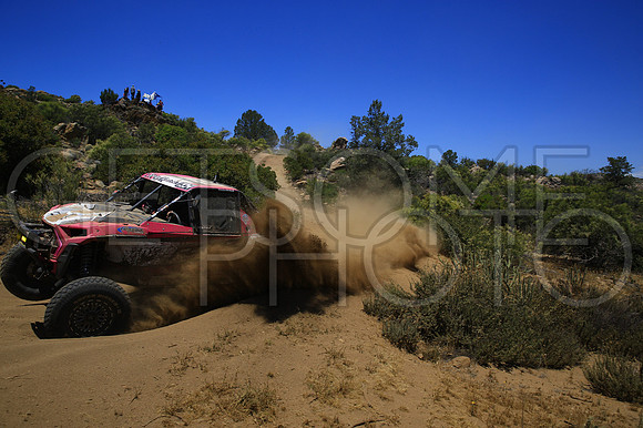 1954_010619_19B500_GetSomePhoto_051992