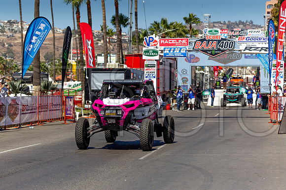 1954_010619_19B400_GetSomePhoto_064111