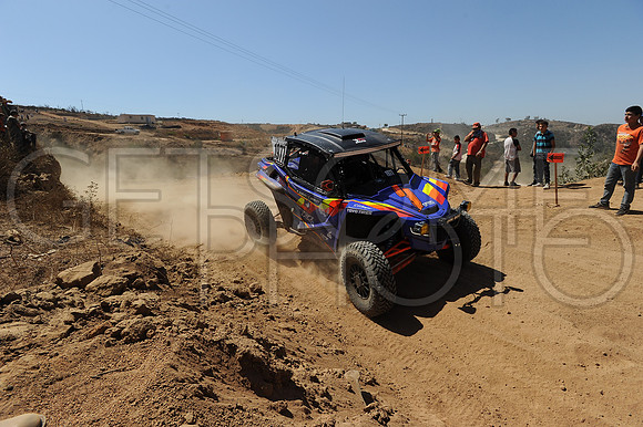 1977_010619_19B400_GetSomePhoto_064532