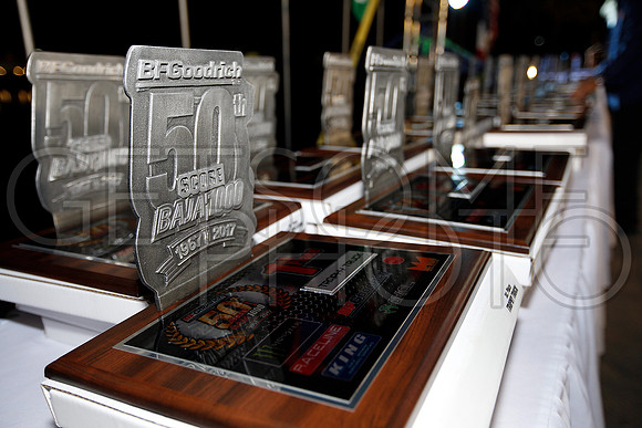 Awards_17B1000_getsomephoto_128889