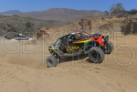 1905_010619_19B400_GetSomePhoto_064403
