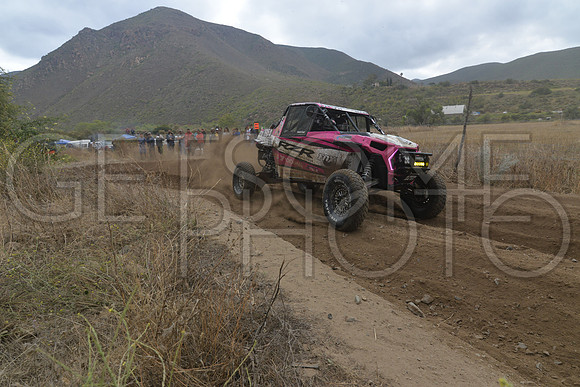 1954_010619_19B500_GetSomePhoto_052178
