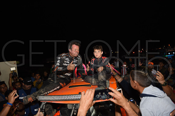 Awards_17B1000_getsomephoto_128912