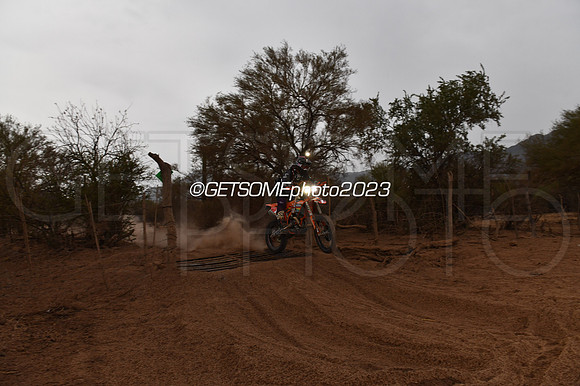 1X_111623_B1K_GETSOMEPHOTO_235514