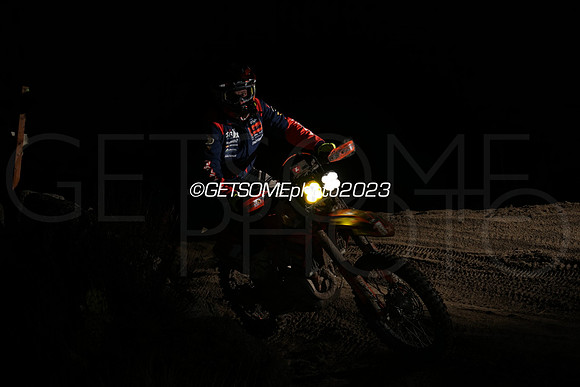 1X_111623_B1K_GETSOMEPHOTO_240239