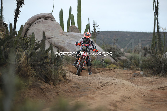 1x_111623_Baja1000_GETSOMEPHOTO_051262