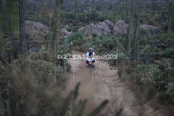 1x_111623_Baja1000_GETSOMEPHOTO_051290
