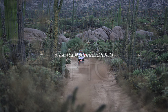 1x_111623_Baja1000_GETSOMEPHOTO_051295