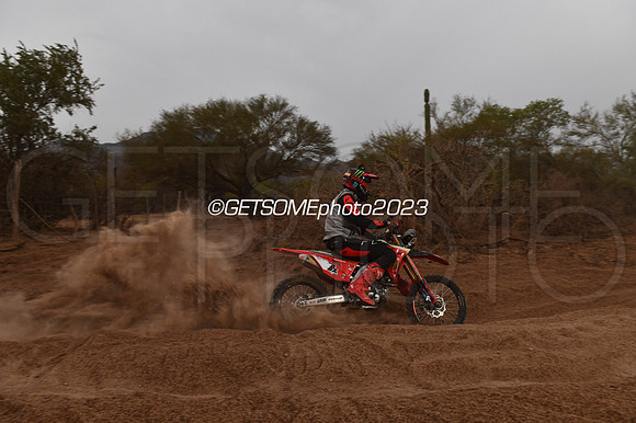 7X_111623_B1K_GETSOMEPHOTO_235563