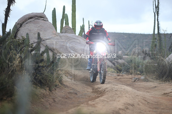 7x_111623_Baja1000_GETSOMEPHOTO_050460