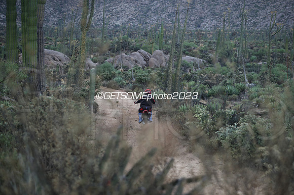 7x_111623_Baja1000_GETSOMEPHOTO_050495