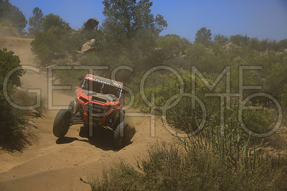 1971_010619_19B500_GetSomePhoto_052091