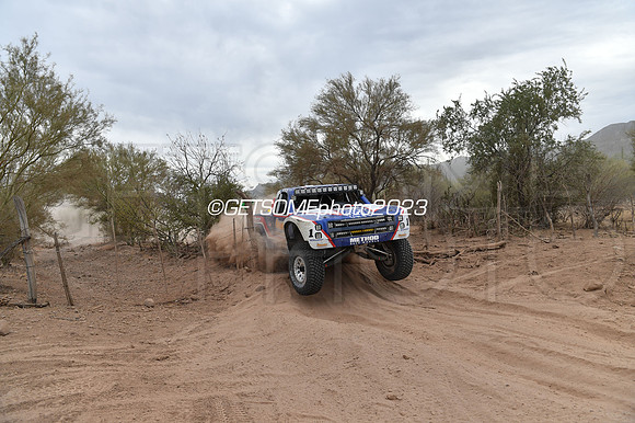 1_111623_B1K_GETSOMEPHOTO_238280