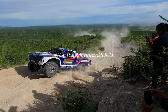 1_111623_Baja1000_GETSOMEPHOTO_049097