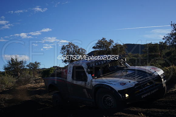 1L_111623_B1K_GETSOMEPHOTO_240461