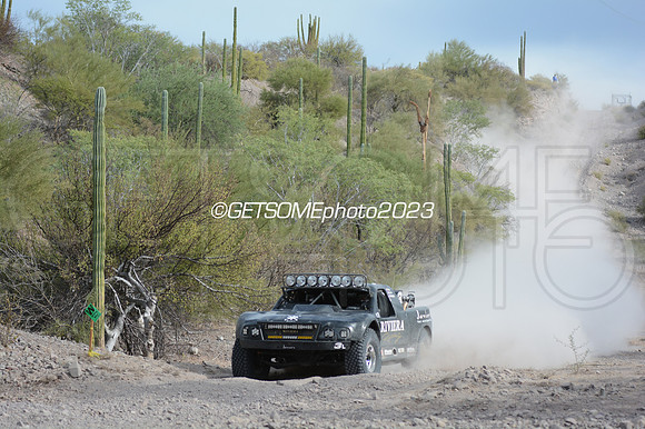 3L_111623_B1K_GETSOMEPHOTO_241717