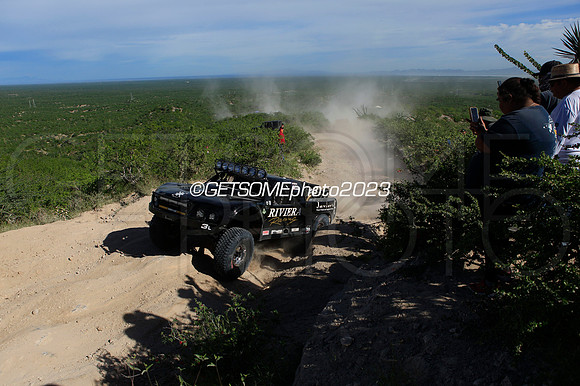 3L_111623_Baja1000_GETSOMEPHOTO_049245