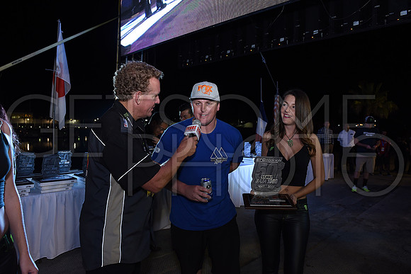 Awards_17B1000_getsomephoto_128961