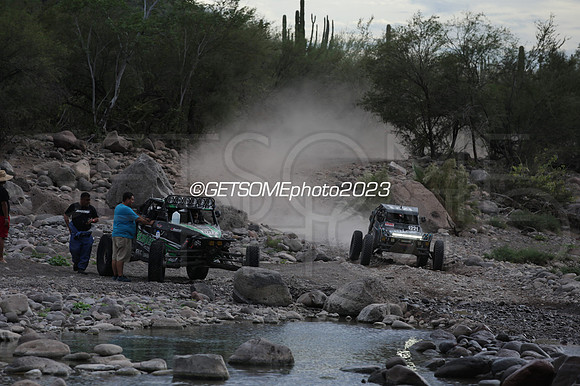 511_111623_B1K_GETSOMEPHOTO_233160