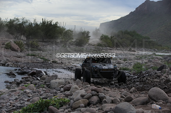 511_111623_B1K_GETSOMEPHOTO_233189