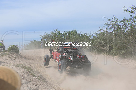 512_111623_Baja1000_GETSOMEPHOTO_050008