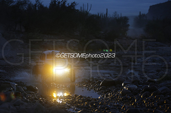 572_111623_B1K_GETSOMEPHOTO_234690