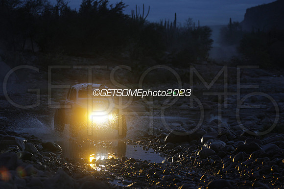 572_111623_B1K_GETSOMEPHOTO_234691